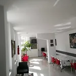Vandrerhjem @ *
